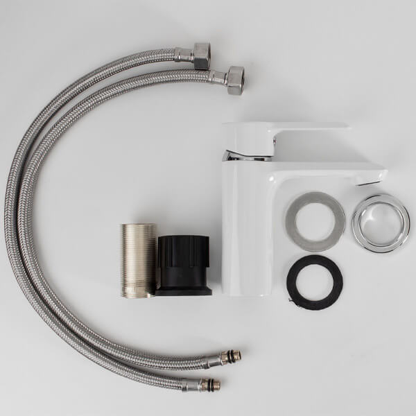 Комплект смесителей ESKO Sorrento SR 26W+SR 54W белый Комплект смесителей ESKO Sorrento SR 26W+SR 54W белый