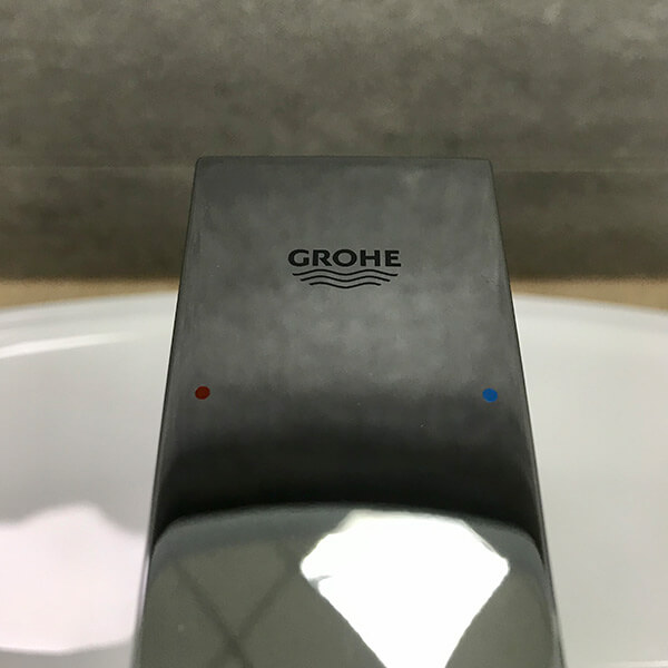 Смеситель для раковины Grohe Eurocube 23406000 хром
