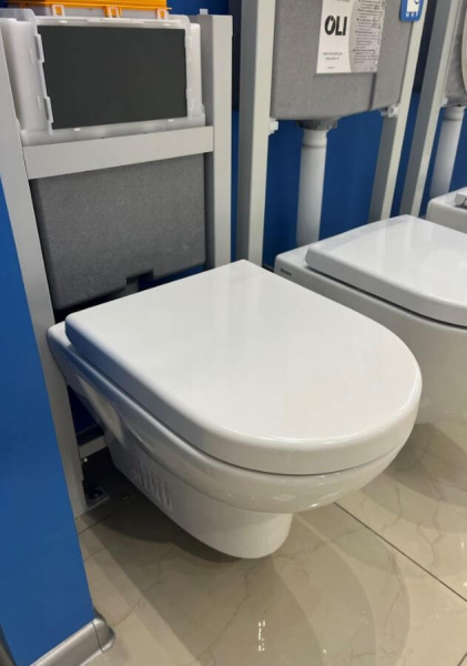 Крышка-сиденье Berges Geo 015103 с микролифтом Крышка-сиденье Berges Geo 015103 с микролифтом