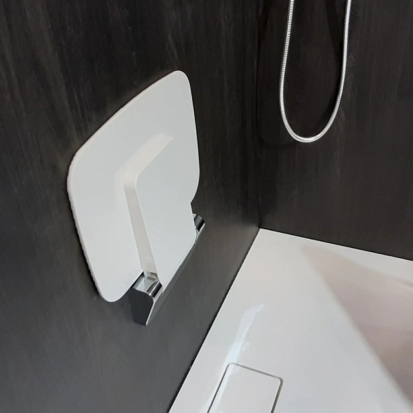 Унивеpсальное сиденье для душа белое EXCELLENT DOAC.1501WH