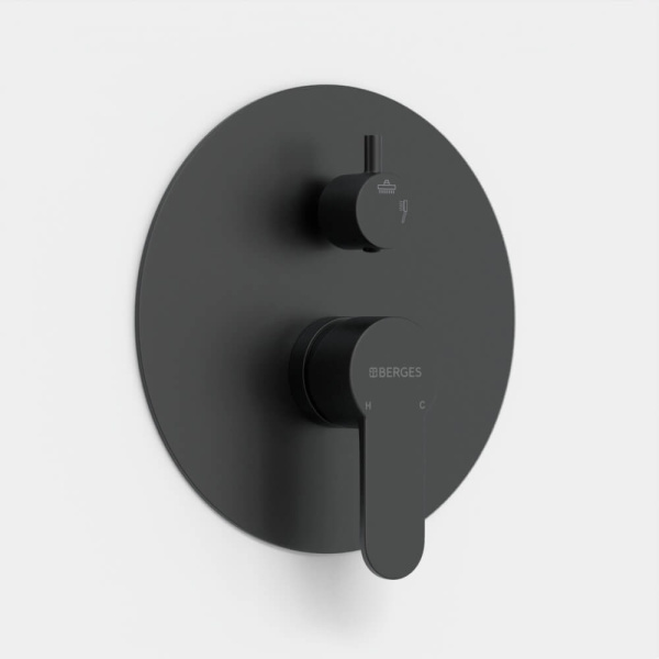 Душевой комплект 3в1 Berges Ventas 2R 073004 черный матовый
