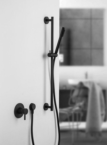 Душевой гарнитур Paffoni Life ZSAL135NO черный матовый