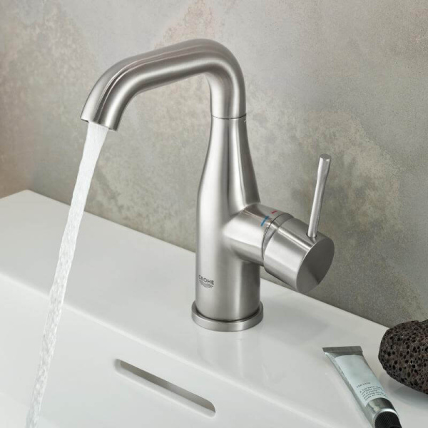 Смеситель для раковины Grohe Essence+ 23462DC1 сталь матовая