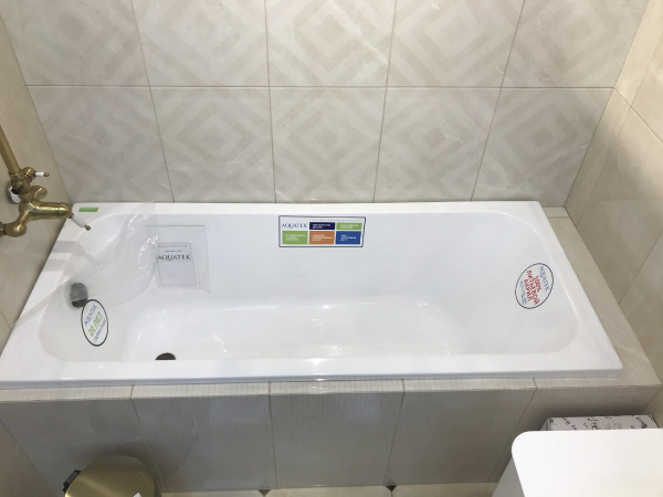 Акриловая ванна Aquatek Мия 160x70 белая, без каркаса